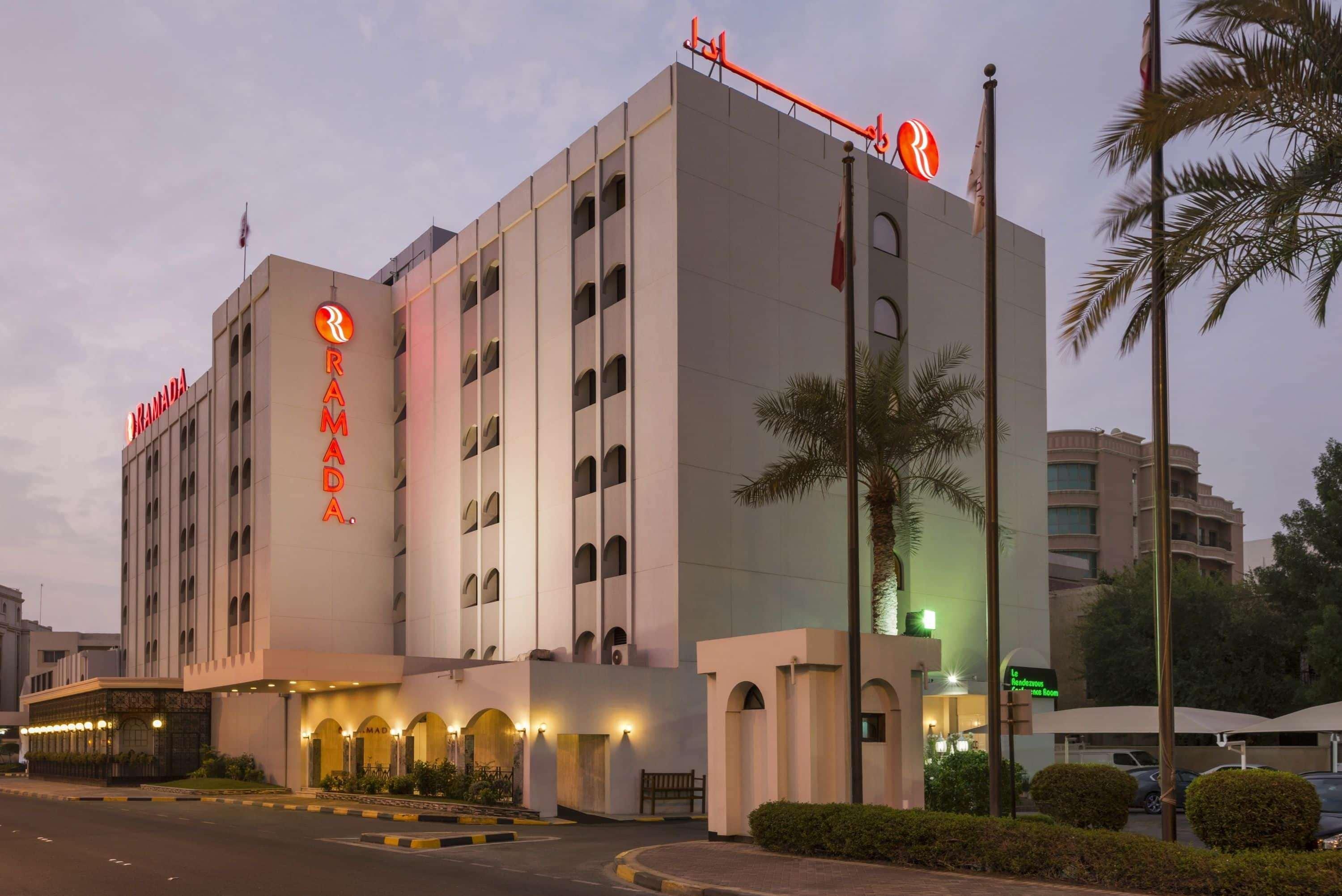 Hotel Ramada By Wyndham Bahrain 4*