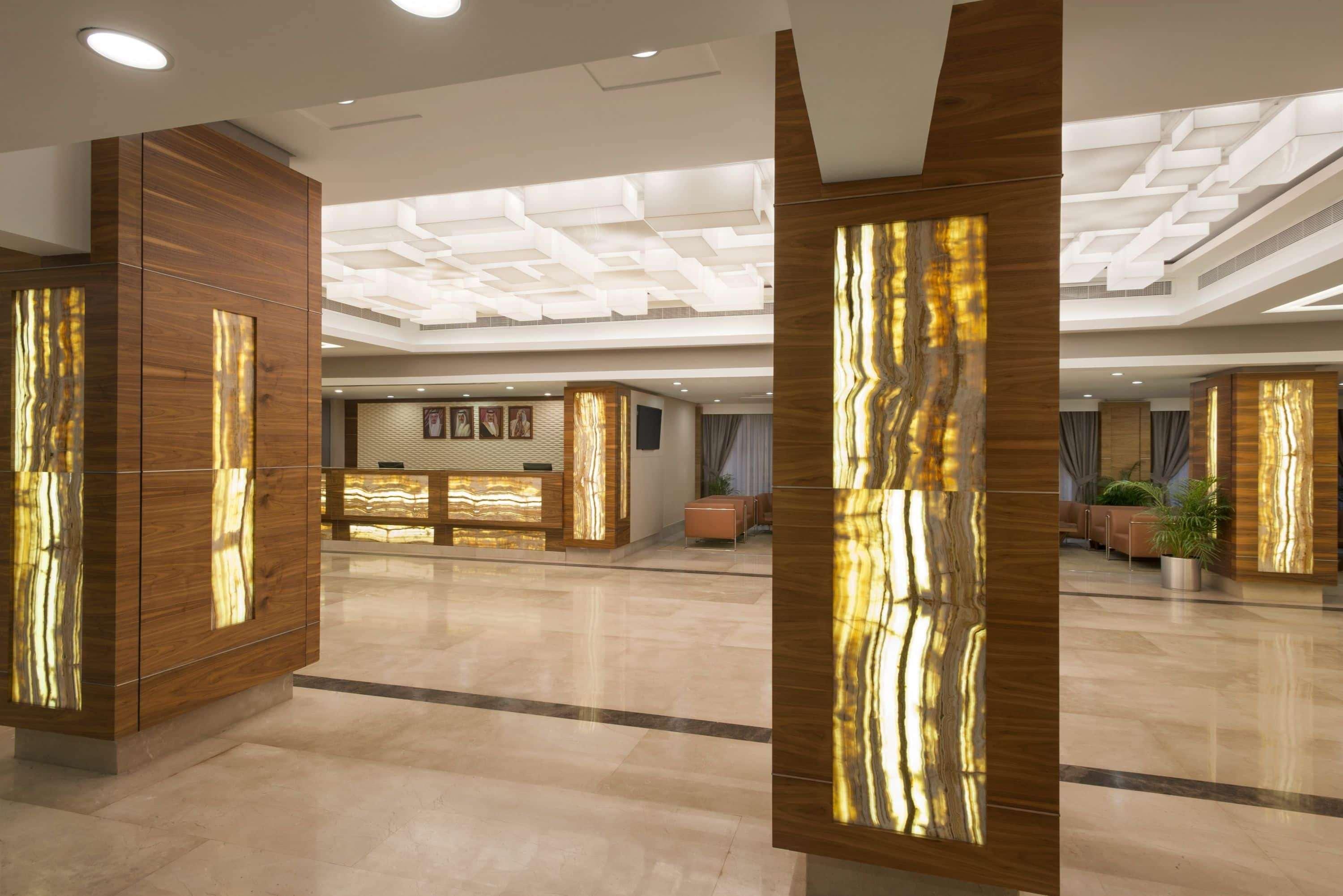 Hotel Ramada By Wyndham Bahrain Manama