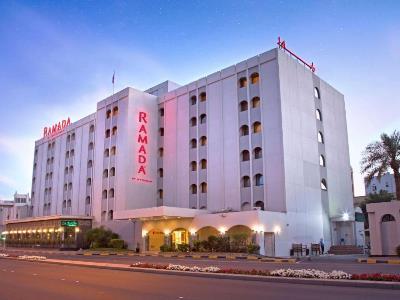 Ramada By Wyndham Bahrain 4*